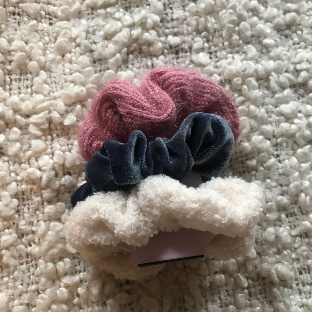 scrunchies